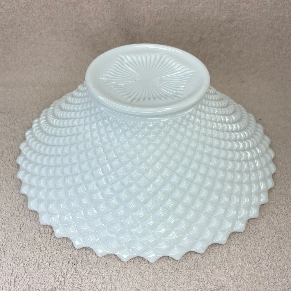 Vintage Milk Glass Large Decorative Bowl White Diamond Cut Pattern Round VTG - Picture 6 of 11